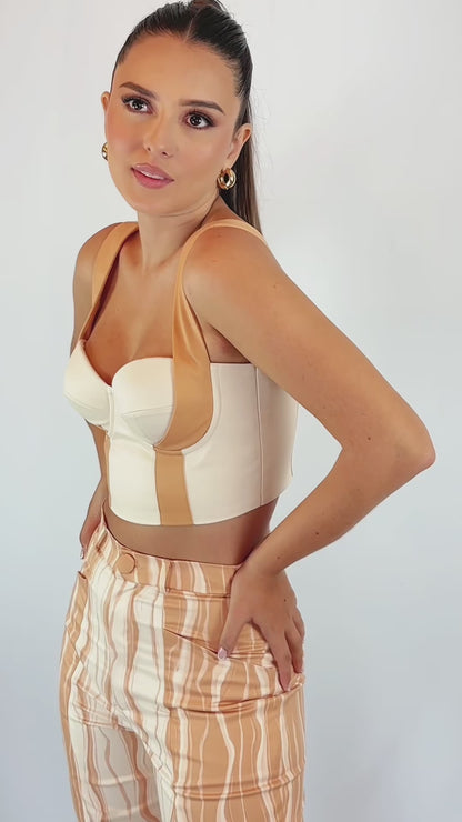 CROPTOP BARÚ • Crema/Camel